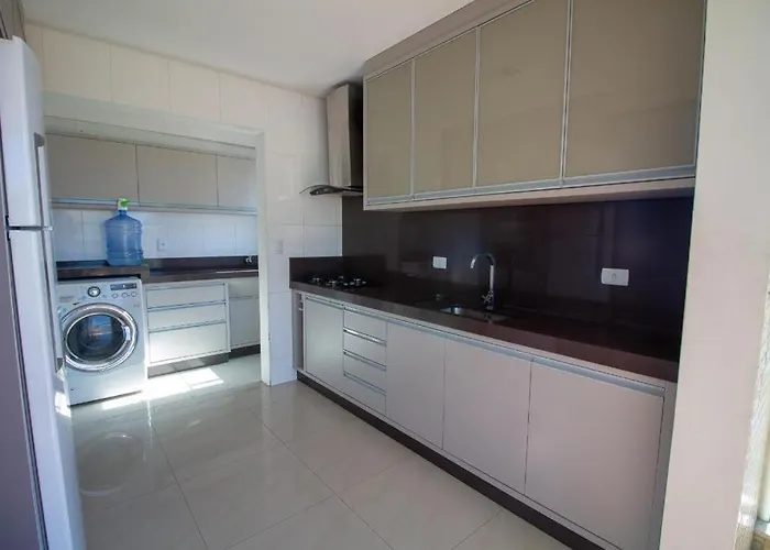 Belíssimo Apartamento com Vista para o mar Bombinhas